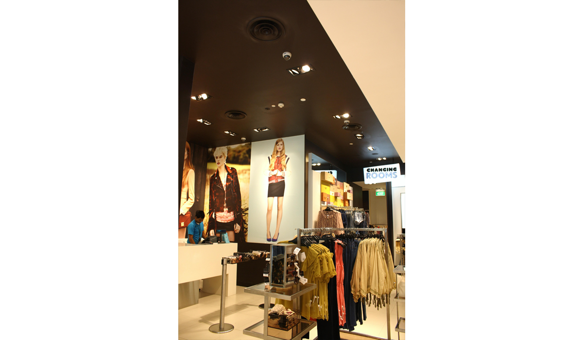 /wp-content/uploads/2014/08/topshop5.png